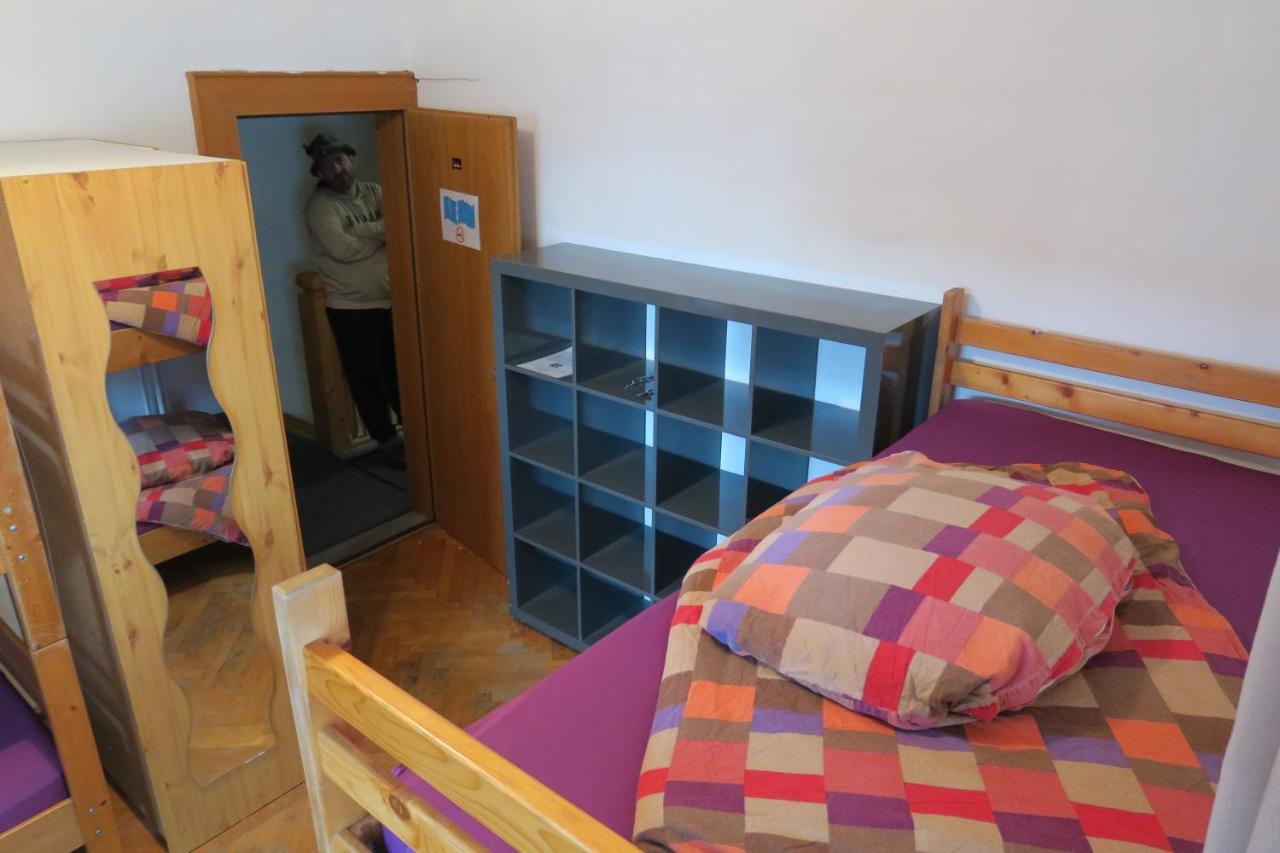 Snowbunnys Backpackers Hostel Κίτσμπουελ Εξωτερικό φωτογραφία